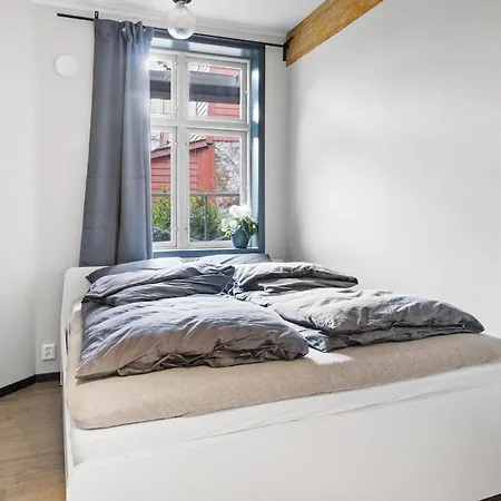 Charming On A And Quiet Street Apartamento